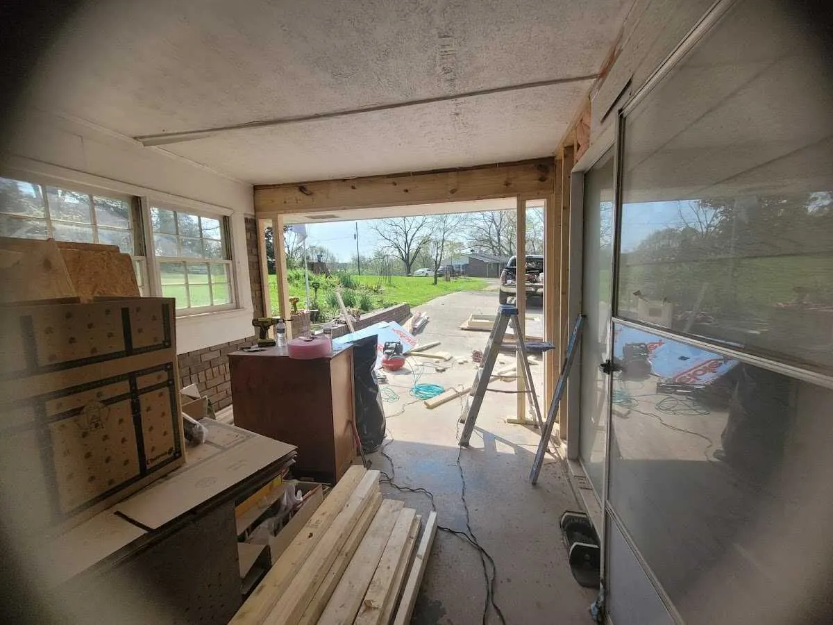 Air movers and dehumidifier for Water Mitigation Services in Marion Oaks